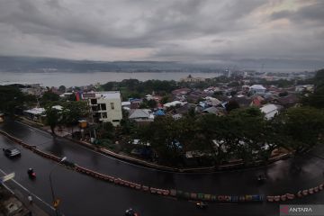 BMKG: Kota-kota besar di Indonesia waspadai hujan petir pada Minggu