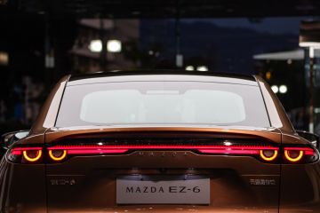 Mazda luncurkan sedan kelas menengah EZ-6 untuk pasar Tiongkok