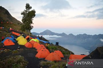 Tarif wisata dan pendakian Gunung Rinjani per Oktober 2024