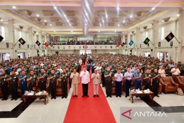 Menhan Sjafrie ingatkan jajaran pejabat Kemenhan harus jadi teladan