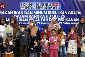 BPBAT kenalkan manfaat susu ikan pada ratusan warga Banjar