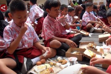 Pemkot Palangka Raya edukasi makan sehat bagi siswa SD