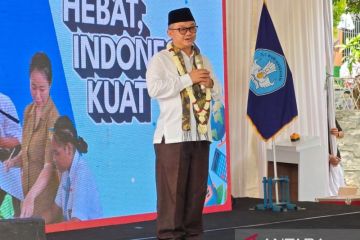 Peningkatan SDM guru sebuah keniscahayaan