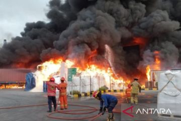 Tujuh pekerja meninggal, akibat kebakaran pabrik di Bekasi Jumat pagi