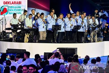 Prabowo akui tak berani tolak undangan AS-China karena kekuatan besar