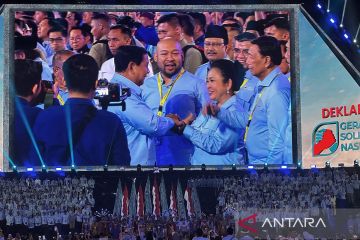 Prabowo sapa Titiek dan Didit saat tiba di deklarasi GSN