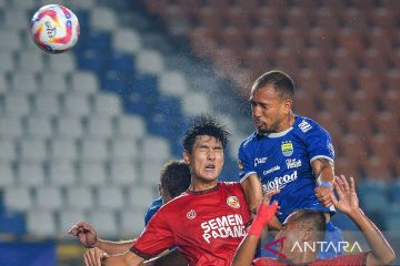 Semen Padang FC tahan imbang tuan rumah Persib Bandung 1-1