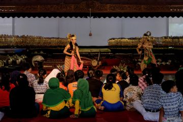 Mengenal kesenian wayang orang yang masih lestari hingga kini