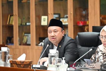 DPR ingatkan kenaikan gaji harus diikuti peningkatan kualitas guru