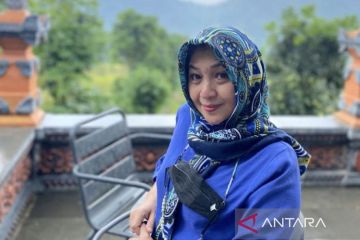 Penyanyi senior Dina Mariana meninggal pada usia 59 tahun