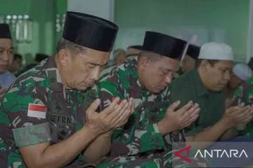 Kodam XV Pattimura doa bersama lintas agama menjelang Hari Pahlawan