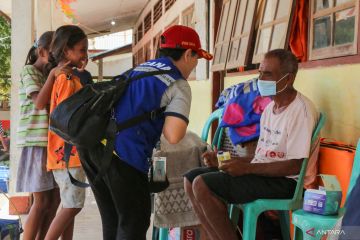 Mensos pastikan bantuan pengungsi Lewotobi cukup hingga pekan depan