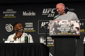 CEO UFC pastikan Jones lawan Aspinall jika tak pensiun setelah UFC 309