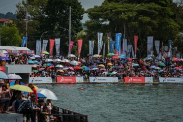 UMKM meraup berkah di Aquabike Jetski World Championship Danau Toba 