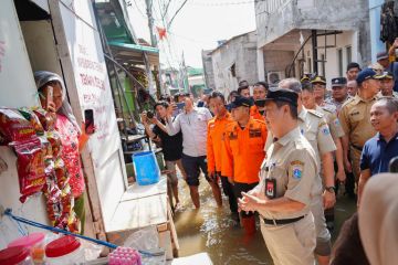 Lurah Pluit:  Delapan RT di Muara Angke terdampak banjir rob