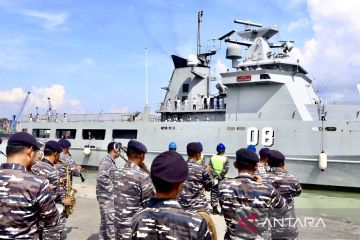 TNI AL-TLDB kembali adakan Latma Helang Laut 21B/24 di Laut Jawa