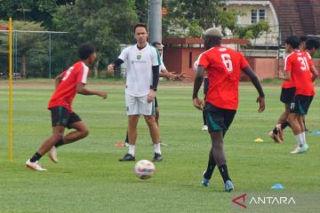 Jadwal pekan ke-11 Liga 1: Duel klasik Persebaya vs Persija