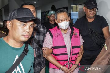 Kejagung tahan Hendry Lie terkait kasus dugaan korupsi pengelolaan tata niaga komoditas timah