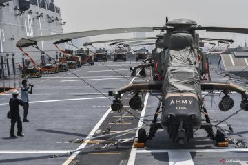 Kapal HMAS Adelaide sandar di Tanjung Priok Jakarta