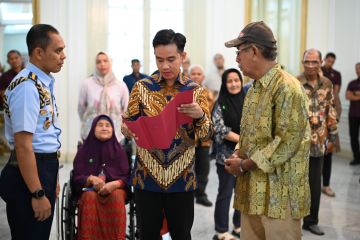 Wapres serahkan bantuan kemasyarakatan dari aduan "Lapor Mas Wapres"