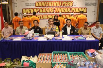 Polisi tangkap enam pengoplos gas bersubsidi ke gas portable