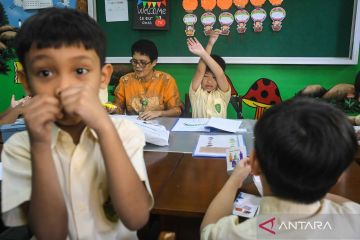 Pendidikan keterampilan khusus untuk mengembangkan kemampuan siswa disabilitas