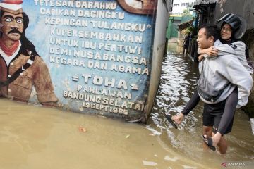 Luapan Sungai Citarum banjiri Dayeuhkolot