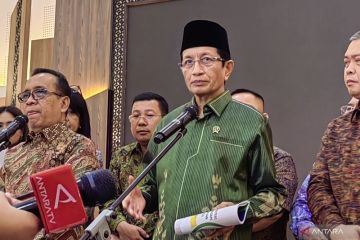 Menag ajak umat rayakan tahun baru di rumah ibadah