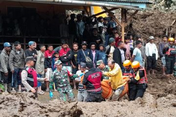 9 orang meninggal & satu hilang akibat longsor di Karo Sumut