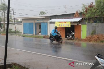 BMKG minta warga Mabar tingkatkan kewaspadaan hadapi musim hujan