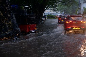 Lebih 335.000 warga terdampak bencana yang dipicu hujan di Sri Lanka