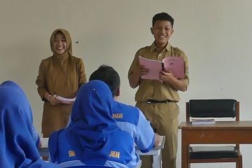 Ketika guru dan murid bertukar peran sehari di Hari Guru Nasional