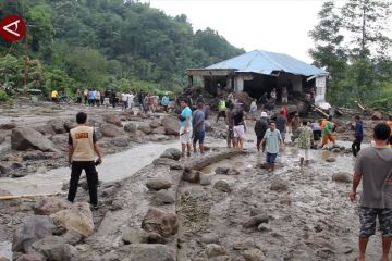 BPBD Deli Serdang turunkan 45 personil cari korban banjir bandang