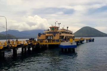 Mulai besok, pelayaran kapal ferry dari Ternate - Sofifi ditutup