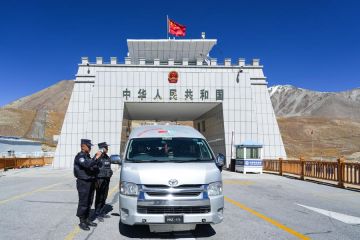 Pelabuhan perbatasan China-Pakistan akan beroperasi sepanjang tahun