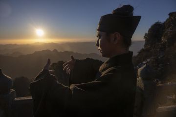 Melihat latihan Tai Chi di Gunung Wudang