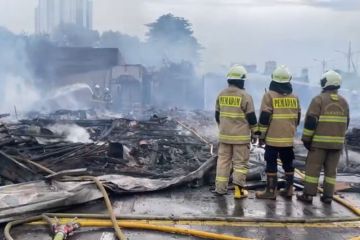 Kebakaran terjadi di Simpang Matraman pada Senin pagi