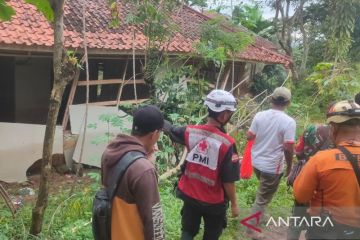 Pergerakan tanah meluas, PVMBG minta 22 rumah di Cianjur dikosongkan