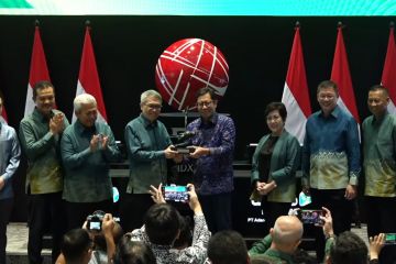 Resmi IPO, saham Adaro Andalan Indonesia dibuka tembus ARA