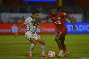 Persija keluar dari empat besar setelah dipermalukan Semen Padang 0-2