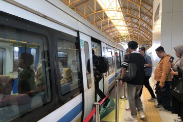 LRT Sumsel menambah 8 perjalanan libur natal dan tahun baru