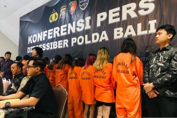 Polda Bali tangkap delapan selebgram promotor judi daring