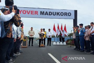 Prabowo resmikan Jalan Layang Madukoro untuk tingkatkan ekonomi Jateng