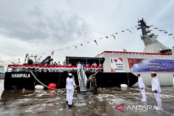 KRI Hampala dan KRI Lumba-Lumba resmi perkuat armada TNI AL