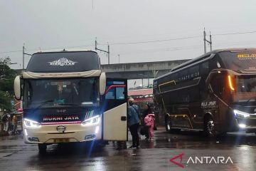 Terminal Lebak Bulus gandeng PKB Jagakarsa untuk uji laik kendaraan