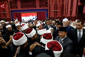 Jumpai pelajar asal Indonesia di Kairo, ini pesan Presiden Prabowo