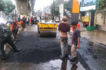 Jalan Ciledug Raya yang ambles sudah diperbaiki