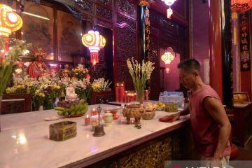 Persiapan jelang Imlek di Wihara Thay Hin Bio Bandarlampung