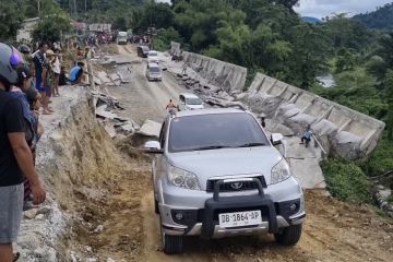 BPJN gerak cepat tangani jalan putus akibat longsor di Poso