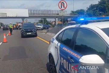 Tol Jakarta-Cikampek sempat terapkan lawan arah karena kepadatan lalin